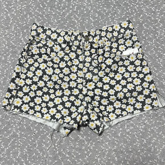 ZARA Daisy Print High Rise Button Front Shorts Size 0 EUR 32 NWT - Picture 2 of 8